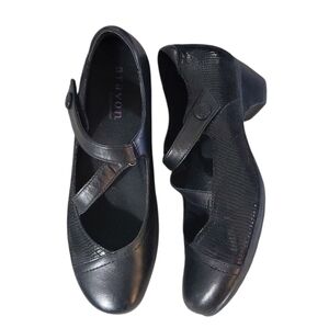 Aravon Portia Black Cross Strap Mary Jane Wedges Women's Size 9.5